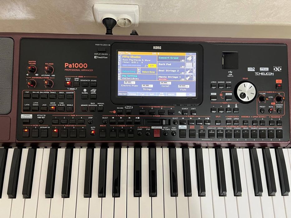 Korg pa 80.Korg pa 600  Korg pa 700 Korg pa 1000.Yamaha Tyros 5 Yamaha Genos Yamaha Genos 2.Yamaha sx 720.Yamaha sx 920  Ketron Roland