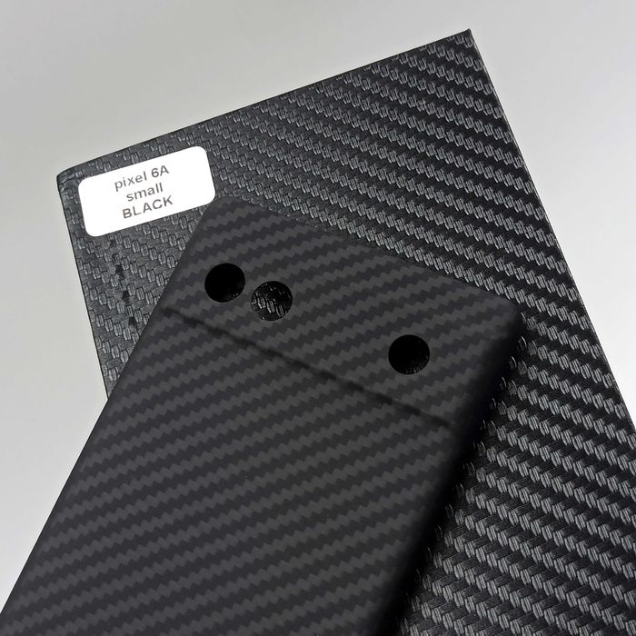 Чехол из настоящего карбона для Google Pixel 6A