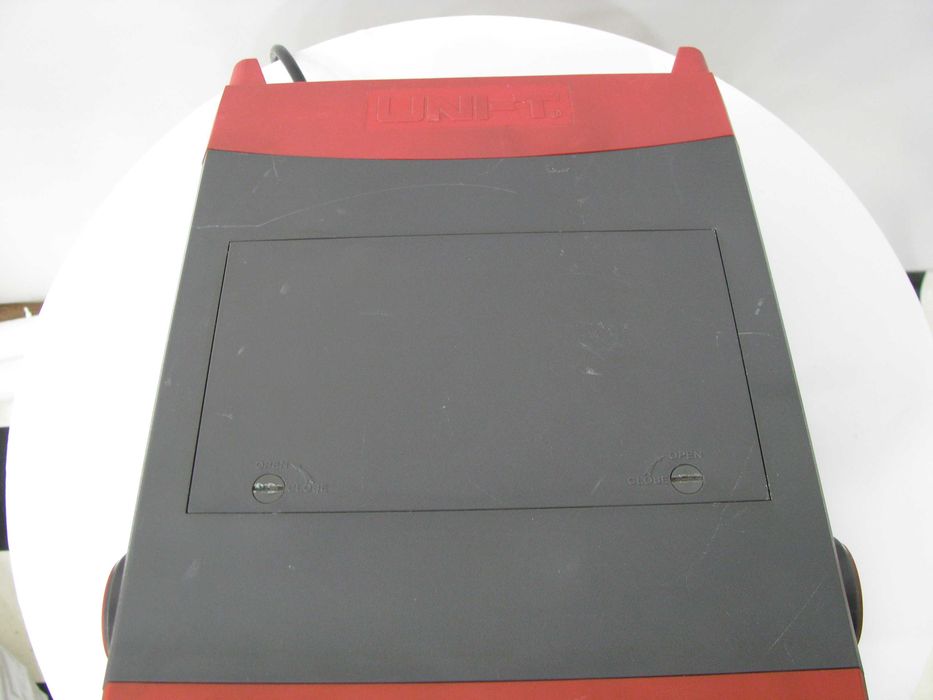 Цифровий мультиметр UNI-T UT803