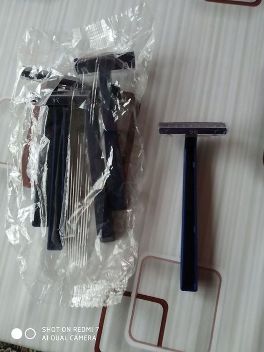 Бритва лезо станок для гоління bic