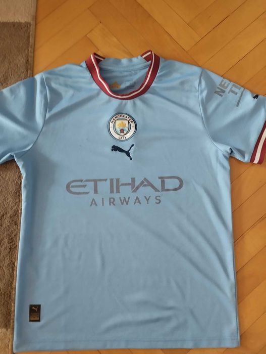 Sprzedam koszulkę Manchester City Puma