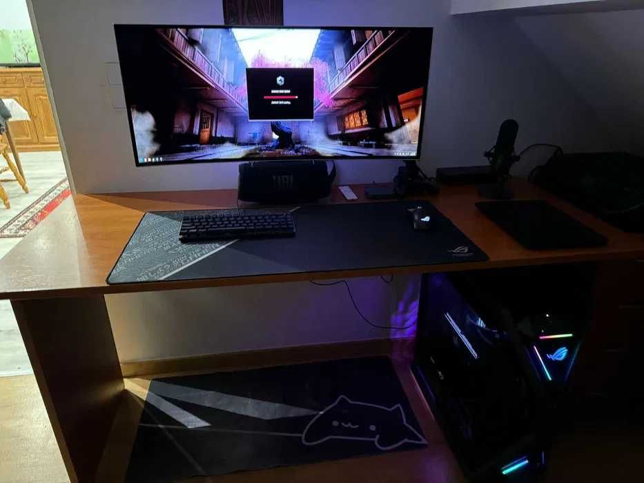 Samsung Odyssey G8 OLED 34' Ultrawide