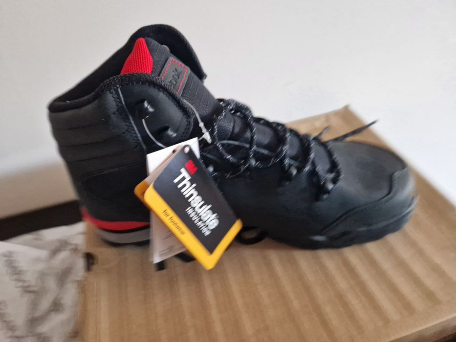 Buty reebok arctic ready 3  44 28.5cm