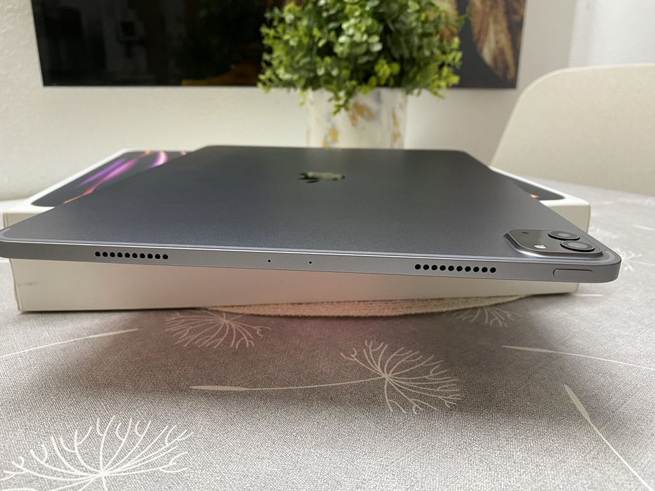 iPad Pro || 12.9” || 6a Geração || 512 GB || Fatura e Garantia!