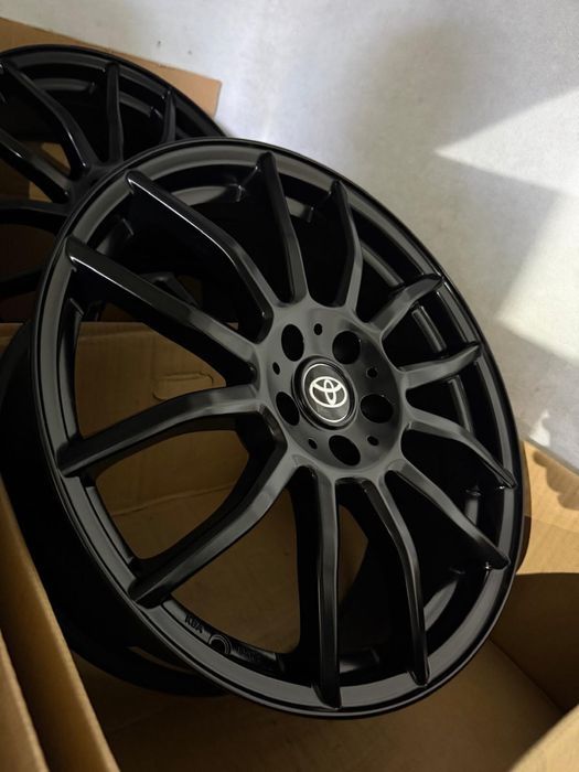 NOWE alufelgi 19” Toyota RAV4 Camry C-HR Avensis Verso Auris Yaris bZ4x
