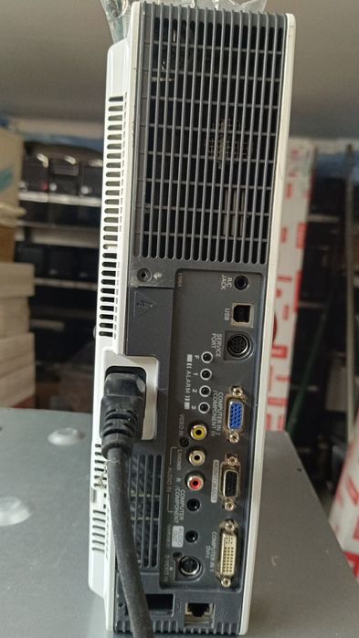 Projetor Sanyo PLC-XU110