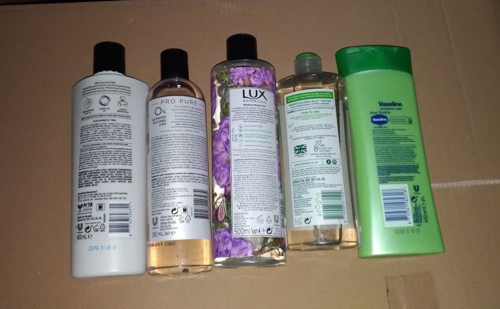 Zestaw kosmetyków tresemme, lux, simple, vaseline