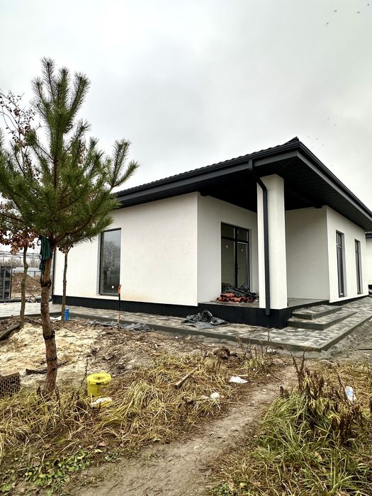 Продам 1 поверховий будинок с.Тарасівка Київська обл .