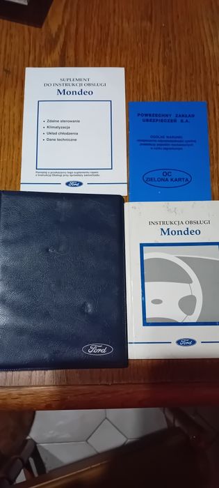 Zestaw książek wielu aut zagranicznych , prospektów, karty gwarancyjn
