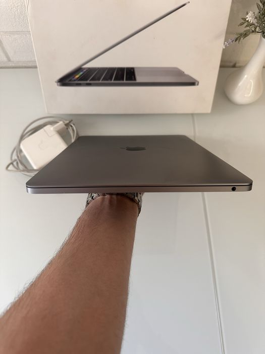 Ідеал MacBook Pro 13” M1 16/256 GB