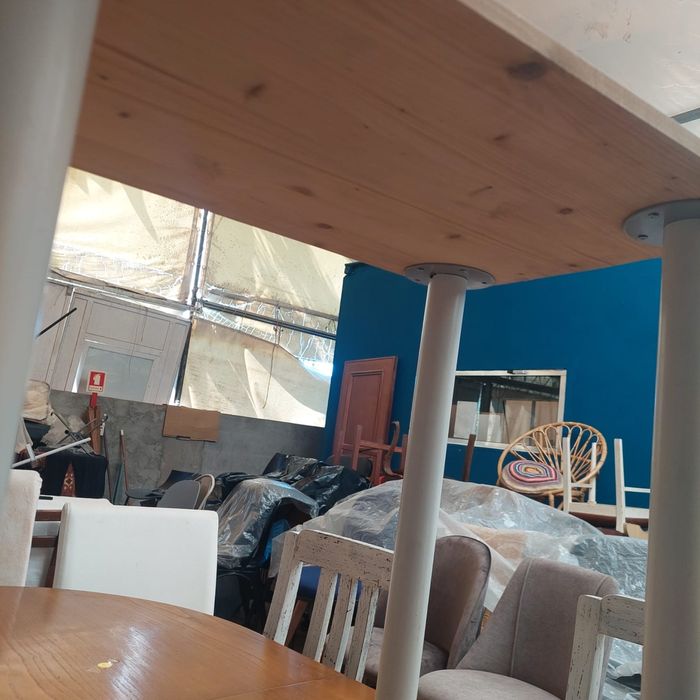 Movel de apoio em madeira