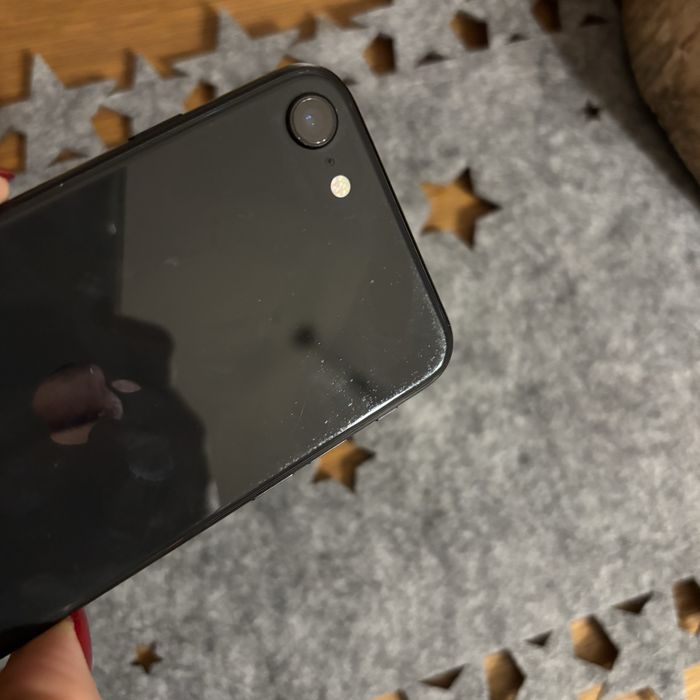 Apple iPhone SE 64GB- 4,7" 12Mpix Czarny