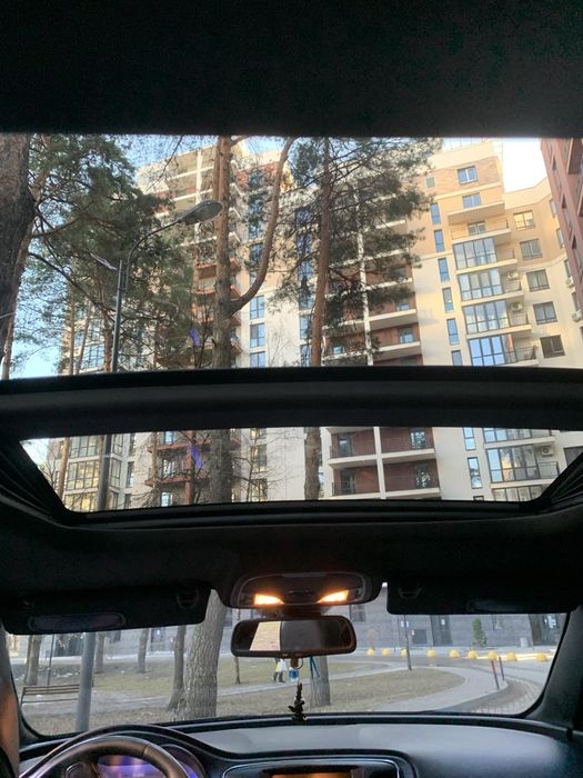 Продам Chrysler 200S