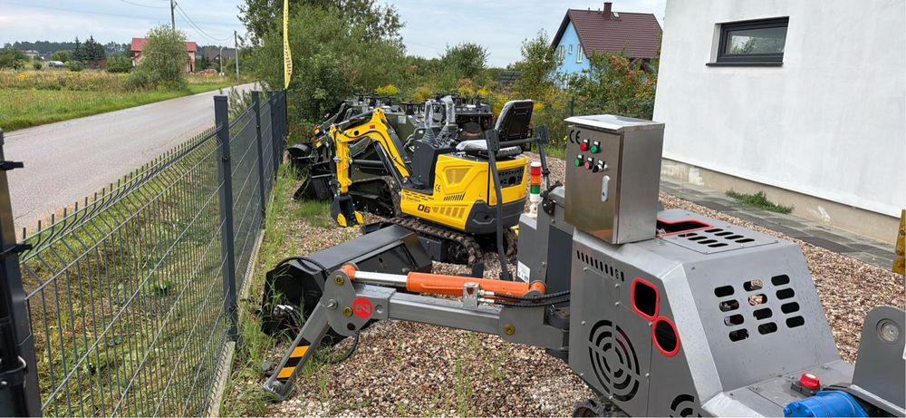 Miniładowarka Mini Ładowarka Gąsienicowa 25KM Skid Steer EisenTech T460 PRO Leasing