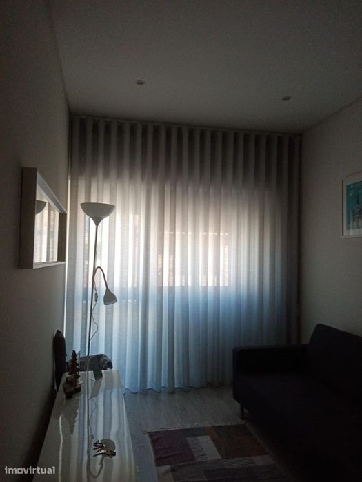 Apartamento T0 com 58 m2 na Rua Aníbal Cunha