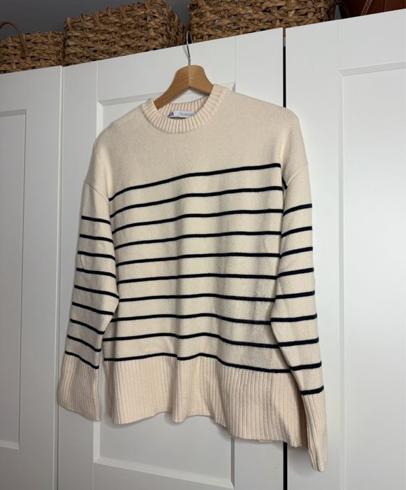 Zara sweter w paski viralowy