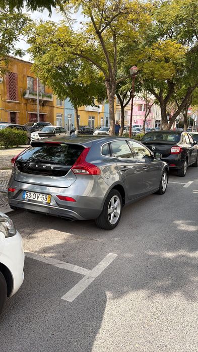 Volvo V40 — fotografia 3