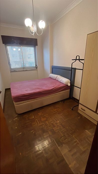 Alugo Quarto Montebelo