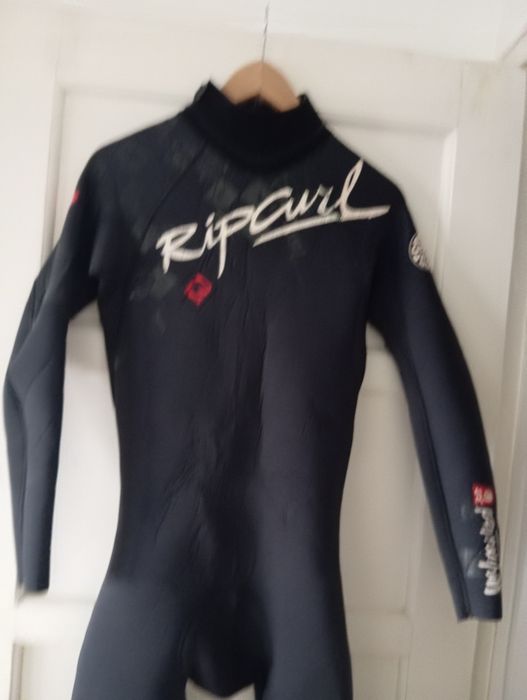 Fato surf  rip curl