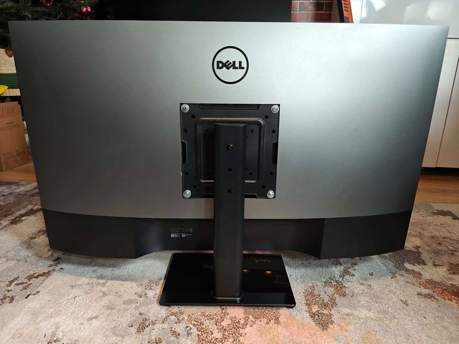 Monitor 43” DELL P4317Q LED IPS ULTRA HD 4K 3840x2160 HDMI DP HUB USB