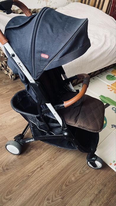 Прогулянкова коляска Carrello Astra