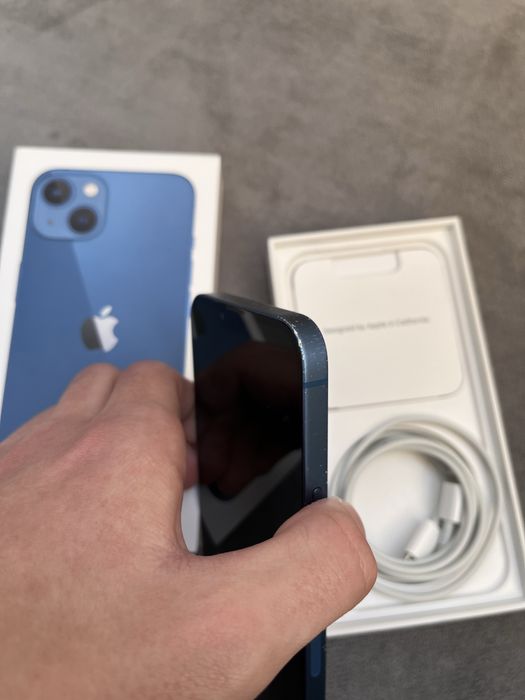 Продам Iphone 13 128 ГБ Неверлок