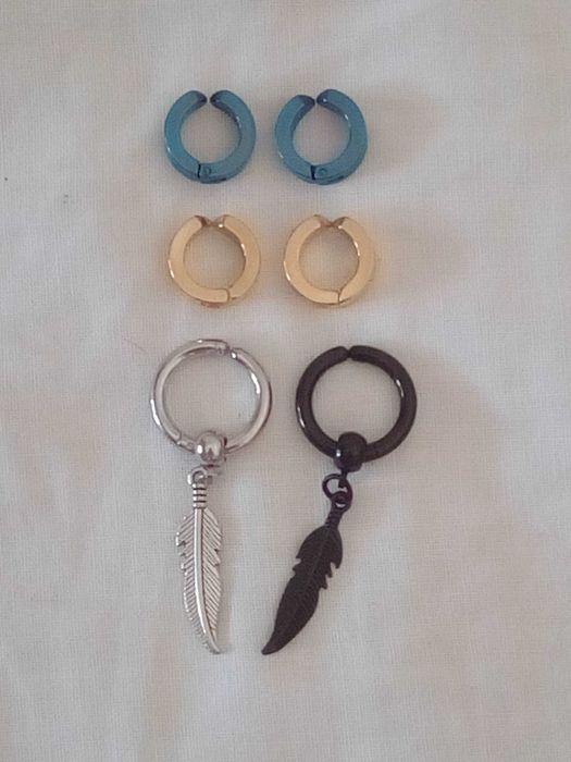 3 Pares de Brincos Para Homem