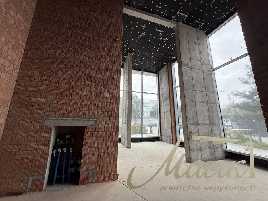 Продаж Фасадного Приміщення (244м2) в ЖК Бізнес-класу "UNIT.Home"