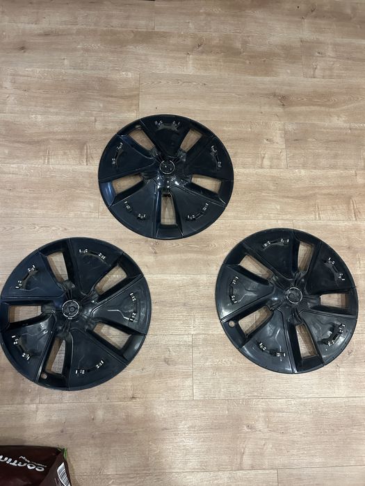 Tampão Jante Tesla Model 3