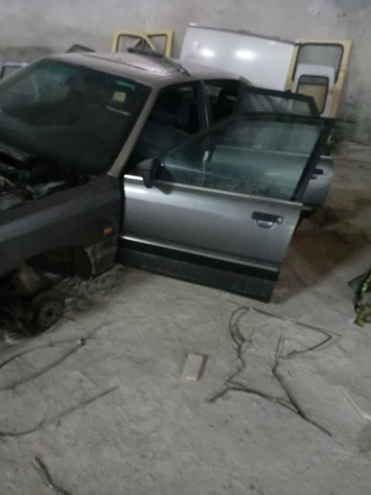 Продам крила ауді 100C3