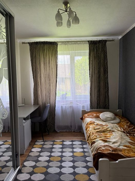 Продаж будинку Почаів