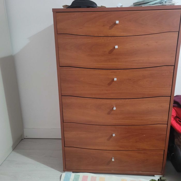 Cómoda para arrumação