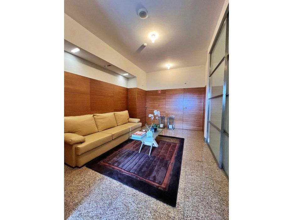 Escritório moderno próximo do Aeroporto