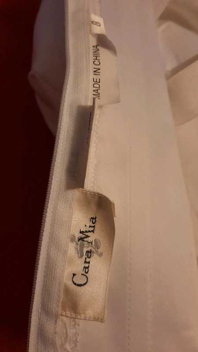 Suknia ślubna z trenem Cara Mia rozmiar 8