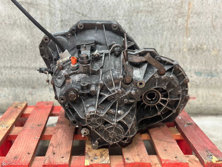 Caixa veloc. Renault Master/ Trafic 2.5DCI (Ref. PF6012)