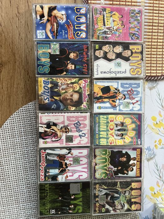 BOYS kolekcja top of the top kaset magnetofonowych z lat 90-tych.