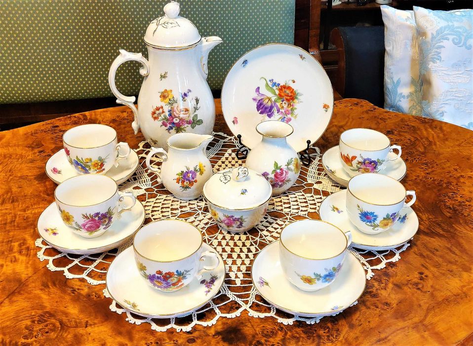 Porcelanowy serwis do białej kawy Furstenberg 6 os.