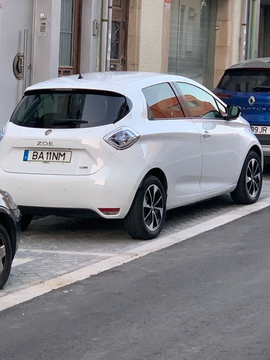 TVDE aluguer 24hs renault ZOE elétrico