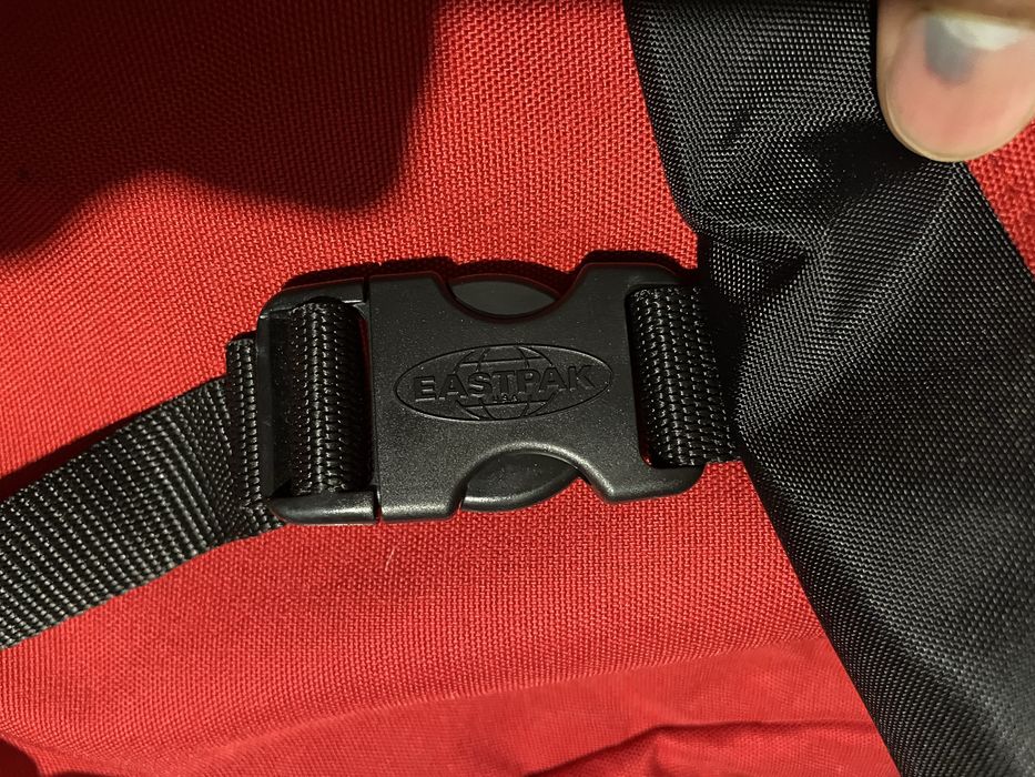Mala Eastpak messenger bag