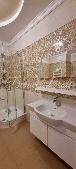 Аренда 4 комнатные апартаменты в ЖК Диамант