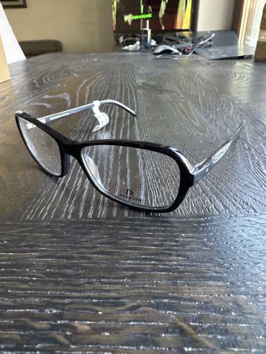 Okulary korekcyjne marki Rodenstock R5272 col. A