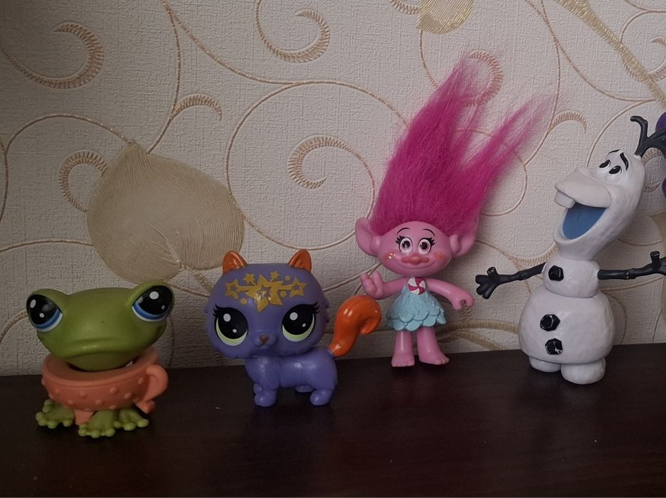 Іграшки Hasbro,LPS