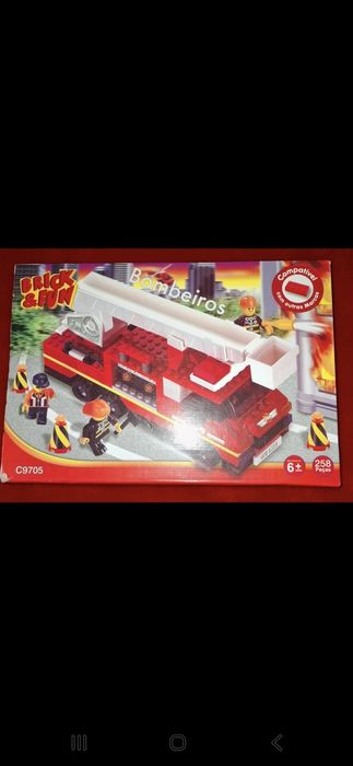Brick & Fun, Carro de bombeiros c9705