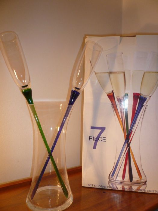 7 copos de Champagne e Taça (NOVOS)