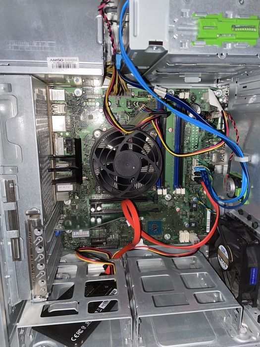 Komputer Fujitsu i5 7gen / SSD 256GB / DDR4 / Zasilacz Fujitsu