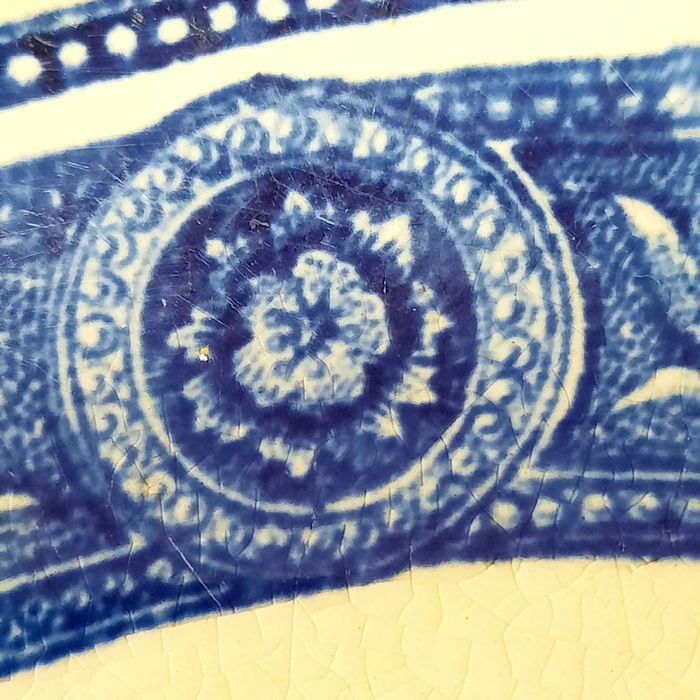 Fábrica de louça antiga  Saсavem/Gilman & Etátuas.