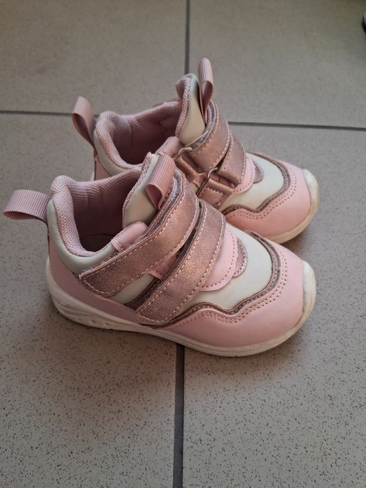 Buciki dziewczęce, rozmiar 22