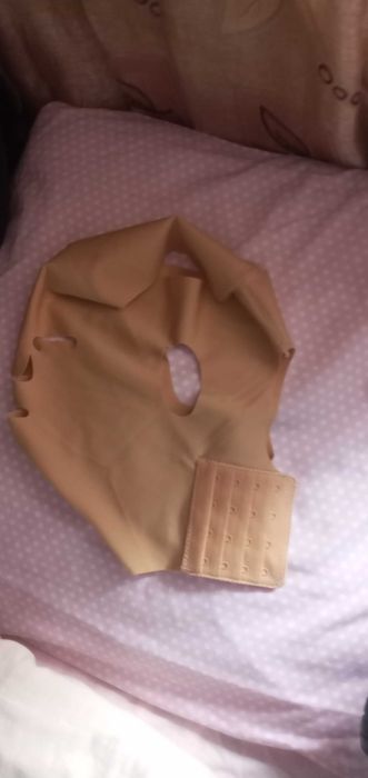 Маска тонкая для уменьшения подбородка