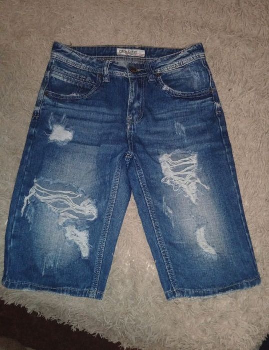 Джинсові шорти, рвані
