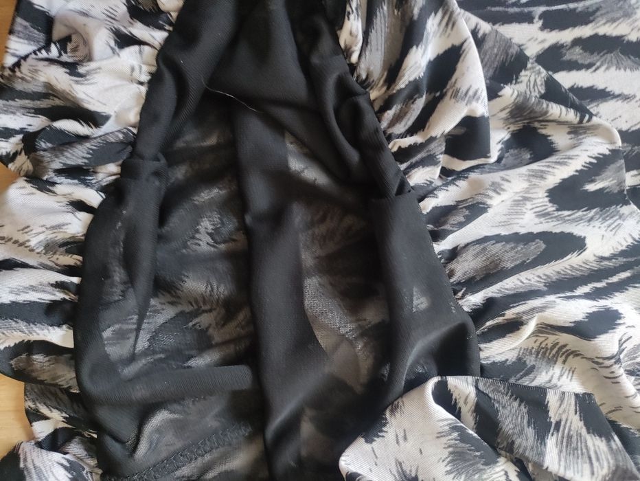 Sukienka w panterkę Dorothy Perkins